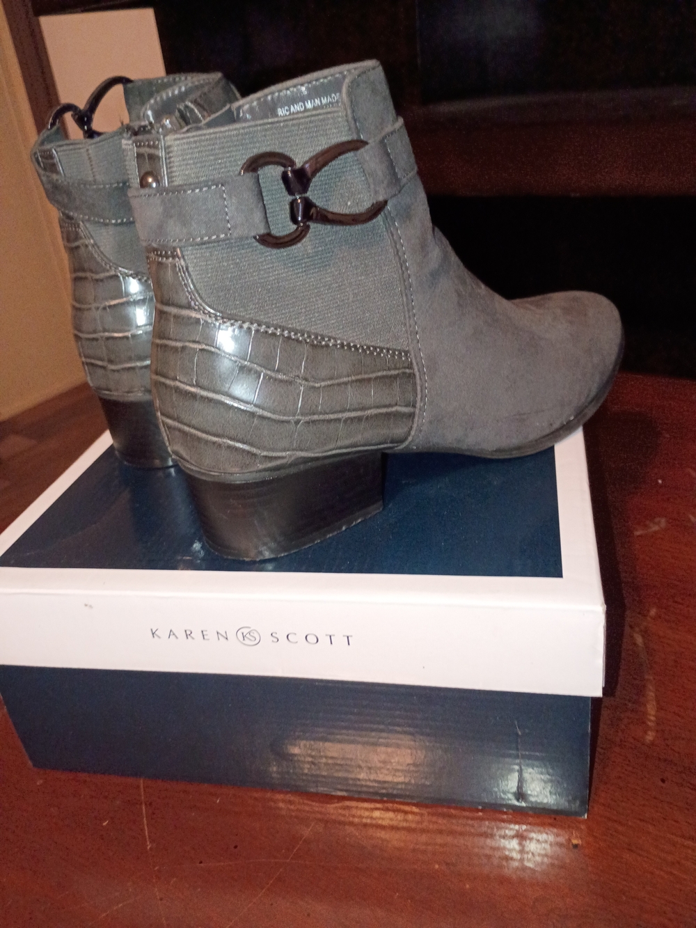Karen Scott Women's Gray Suede Ankle Boots